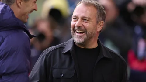 挑战七连冠！老将能否逆袭青春风暴？