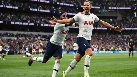 2025西甲积分榜：巴萨领先22分居首，皇马紧绷第二，塞维利亚稳坐第四